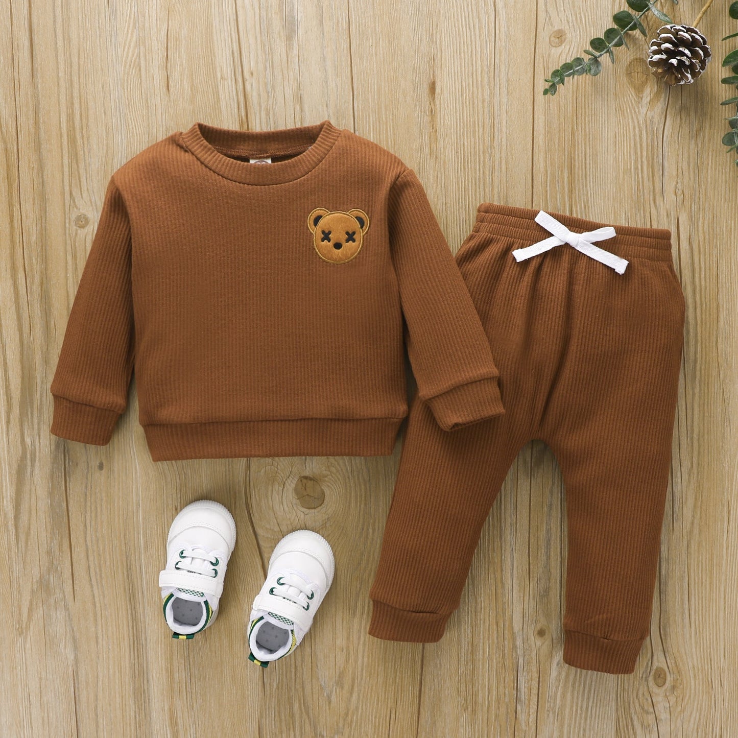 Unisex Baby Tracksuit Outfit Long Sleeve Embroidered Bear Sweatshirts Jogger Set ( Pack of 4 )